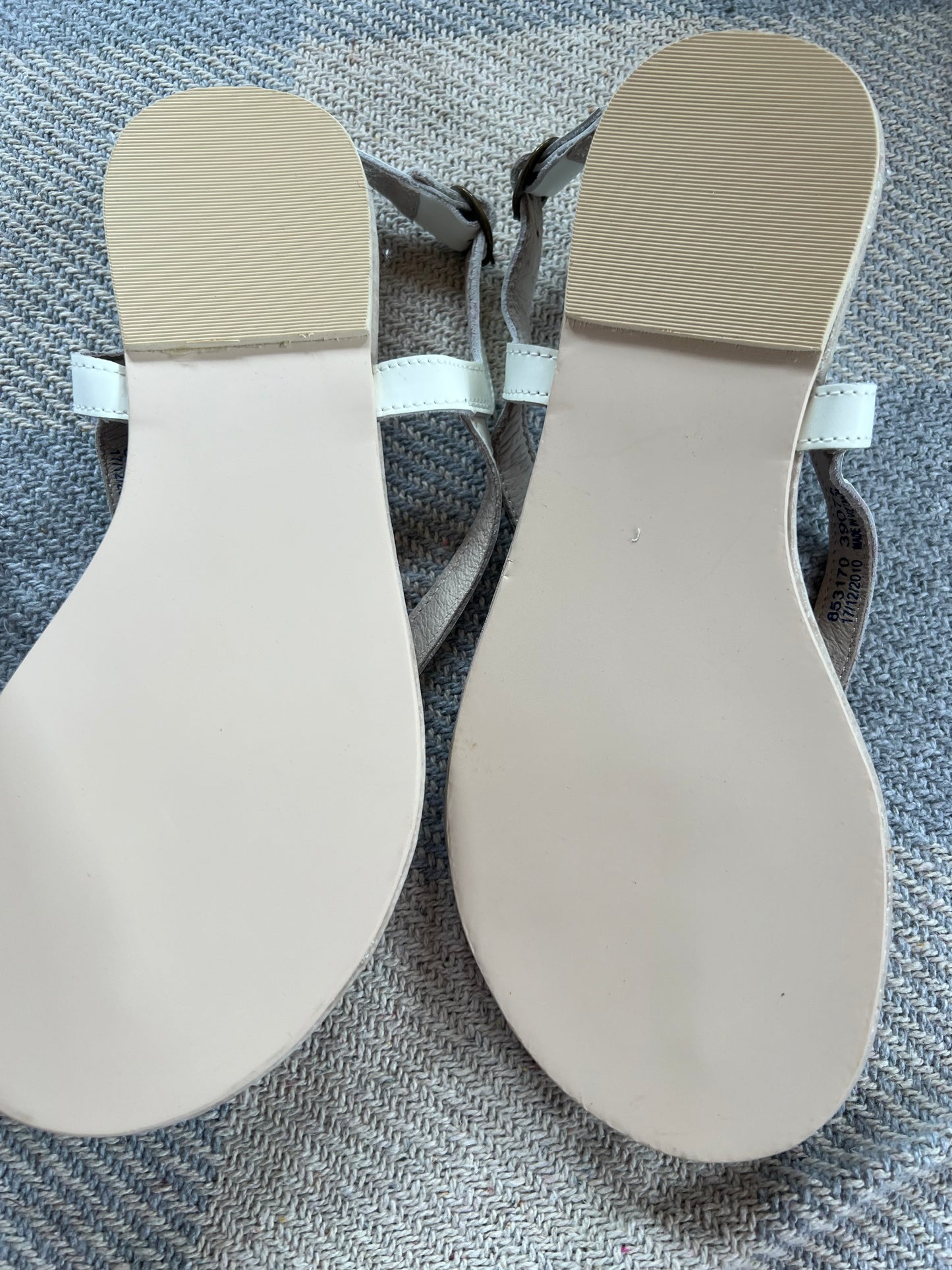 Mini Boden Flower Sandals