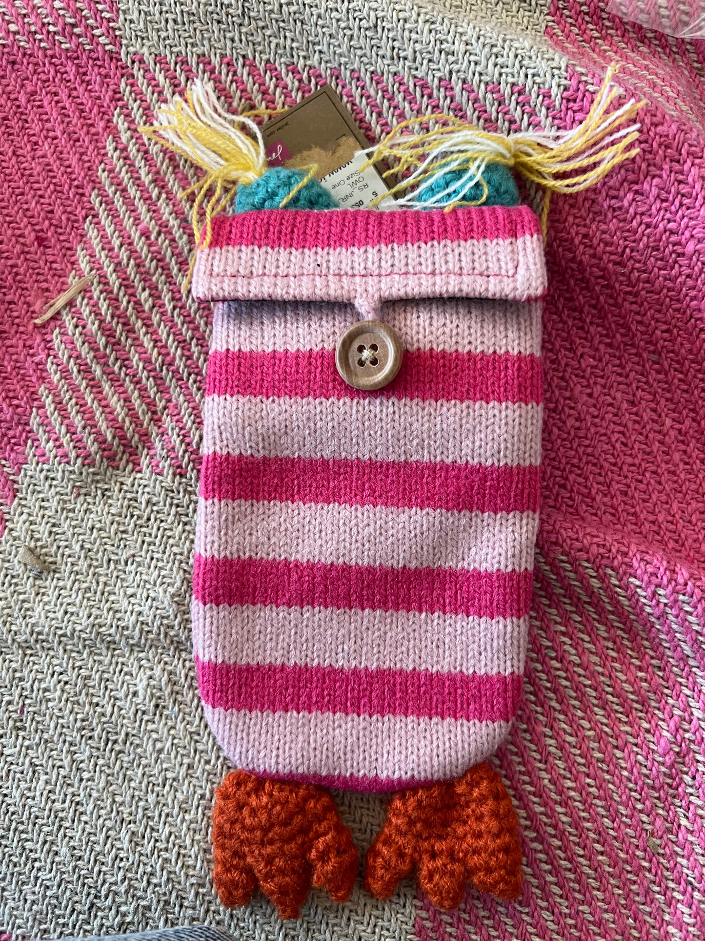 Joules Knitted Gadget Case