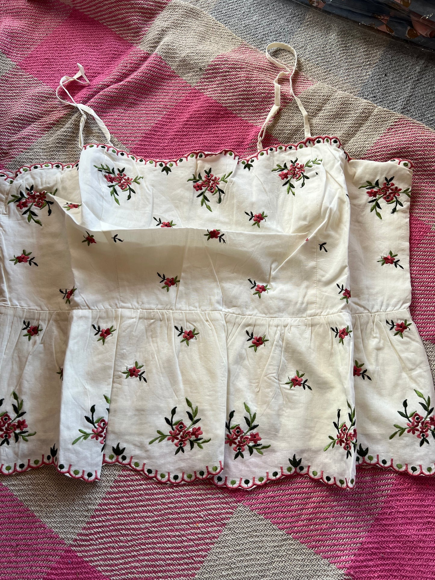 Boden Floral Crop Top
