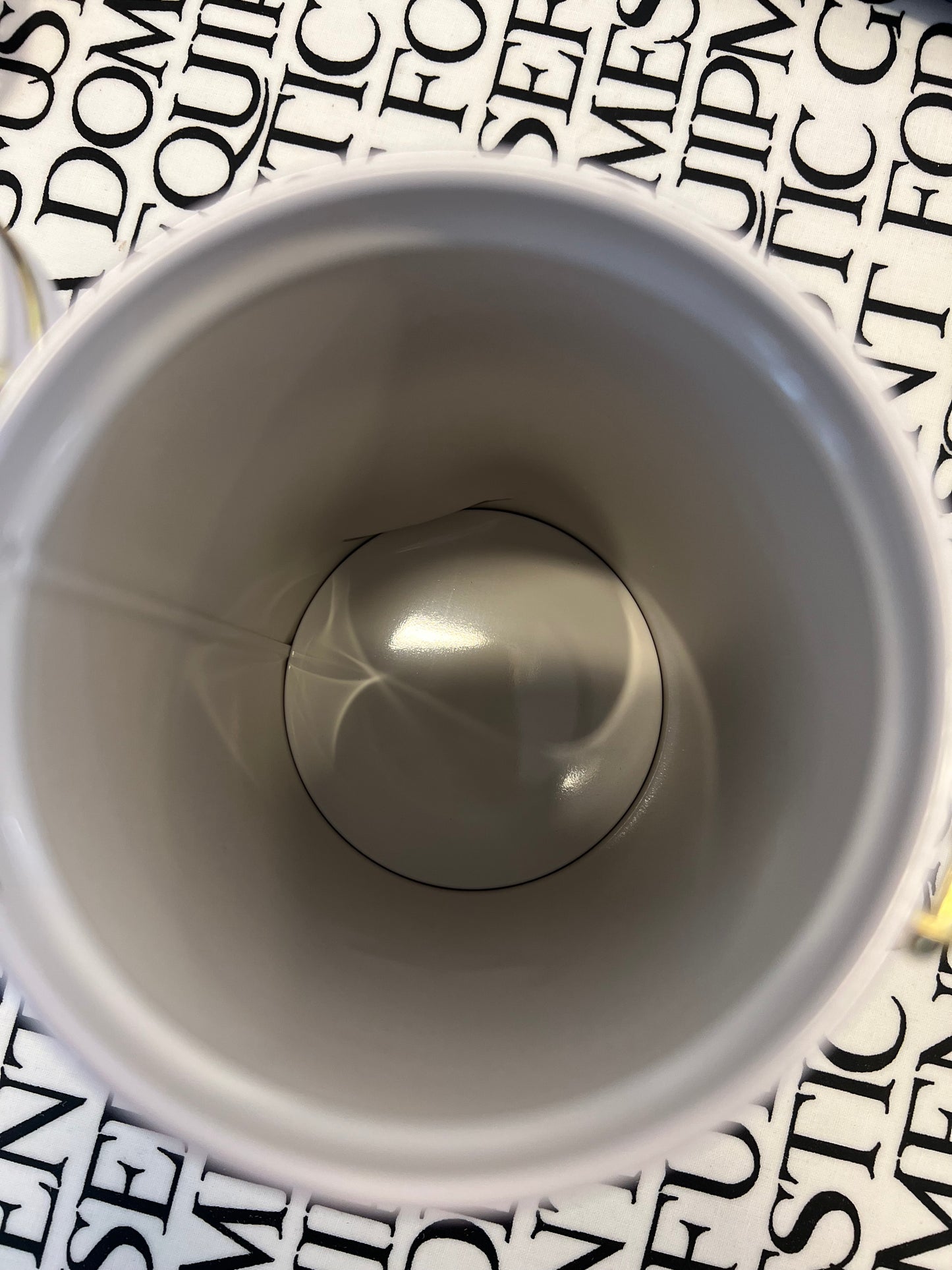 FAULTY Emma Bridgewater Paw Clip Tin