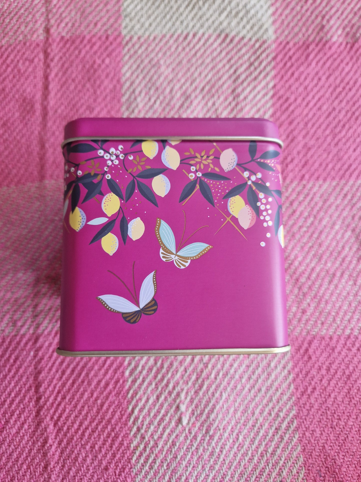Sara Miller Square Clip Tin