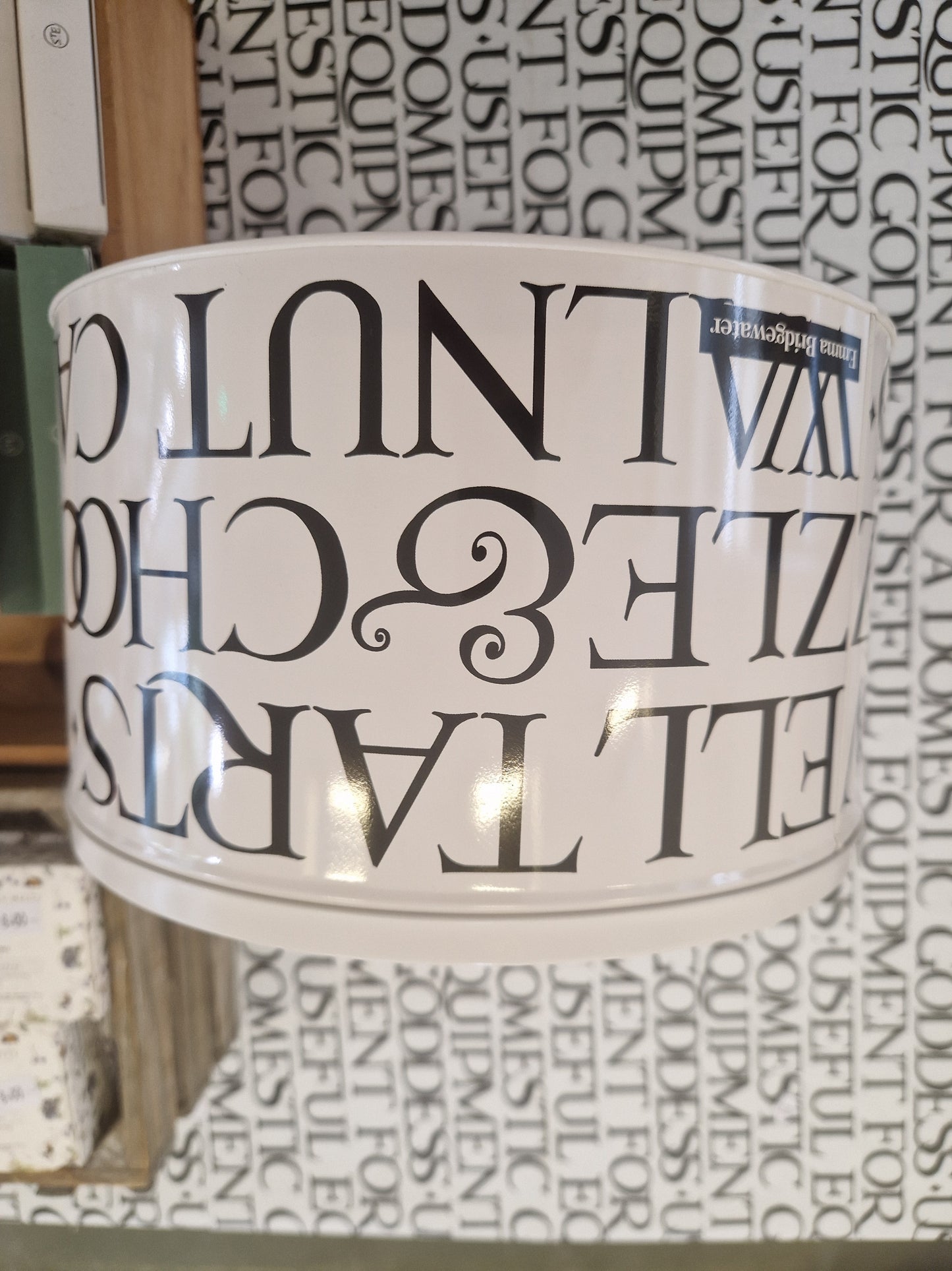 Emma Bridgewater Circular 3 in 1 Cake Tin