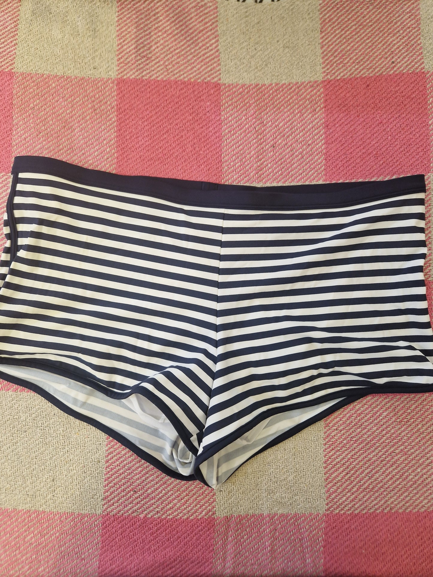 Boden Women's Swimsuit Short Bottoms Stripes