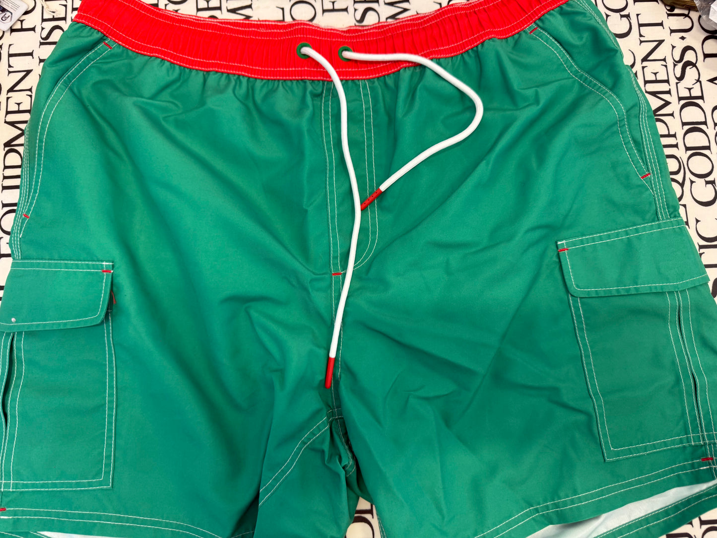 Boden Mens Green Swim Shorts M