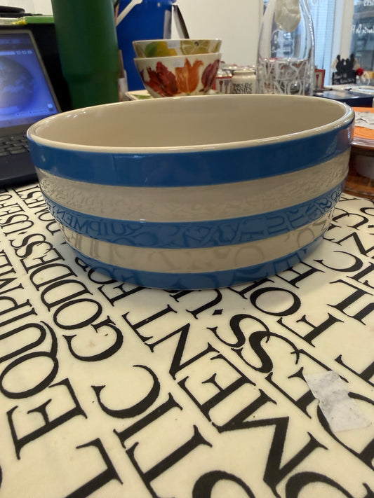 Cornishware Vegetable/Dog Bowl