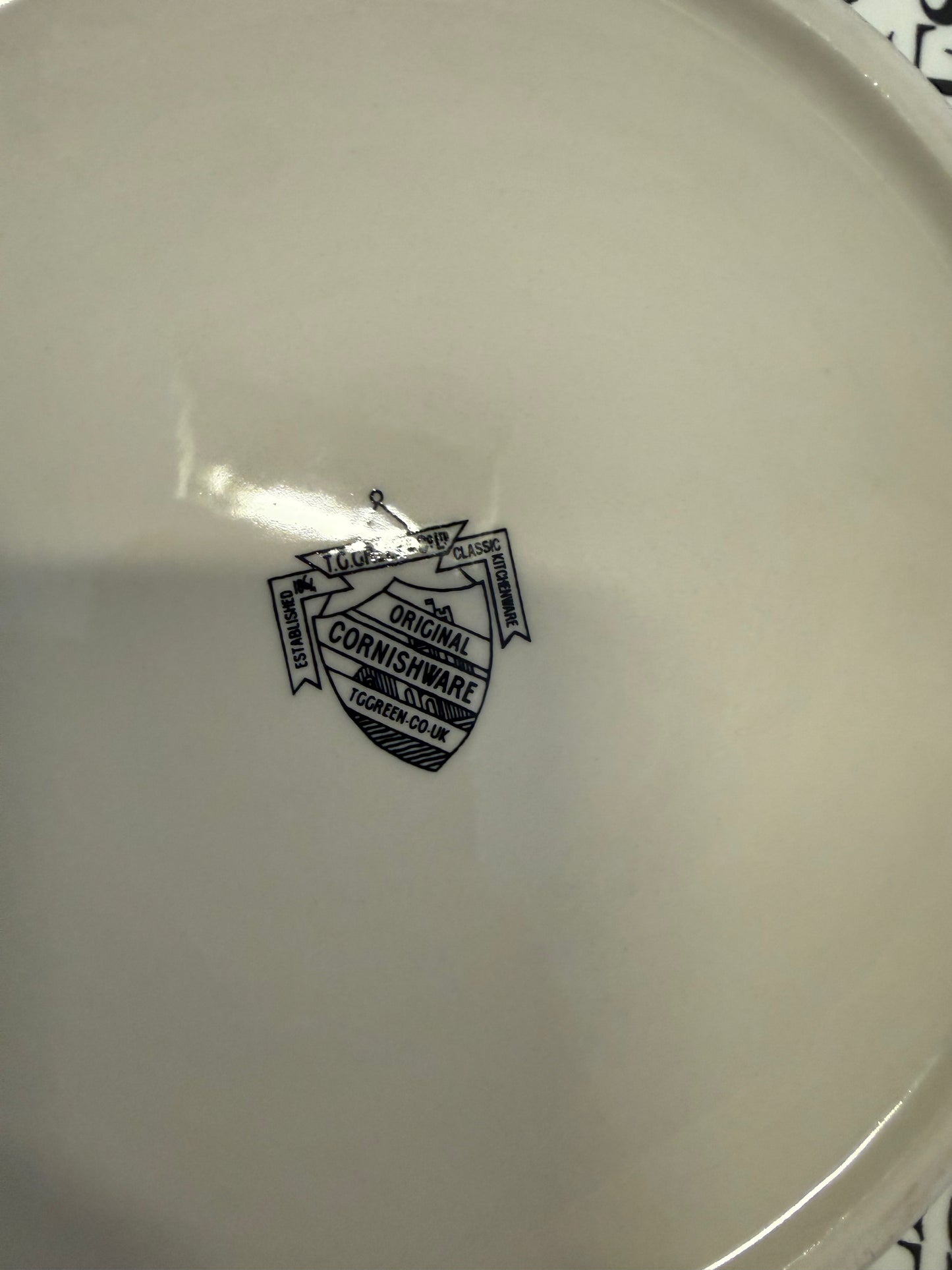 Cornishware Vegetable/Dog Bowl
