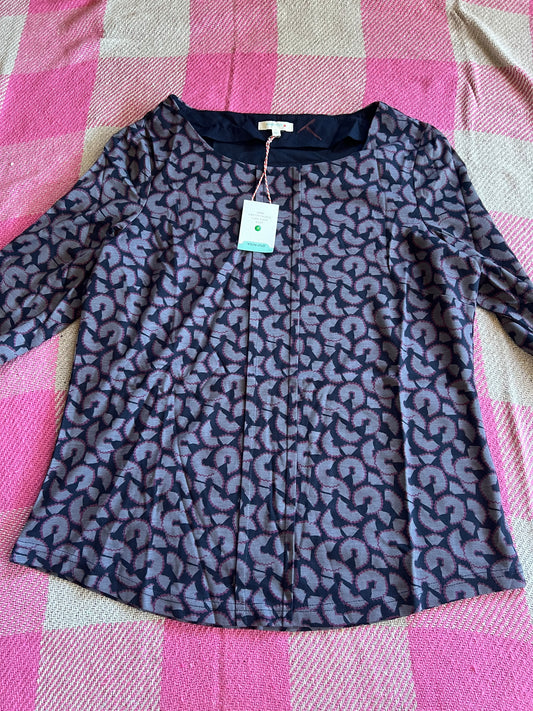 White Stuff Grey Pencil Shaving Top
