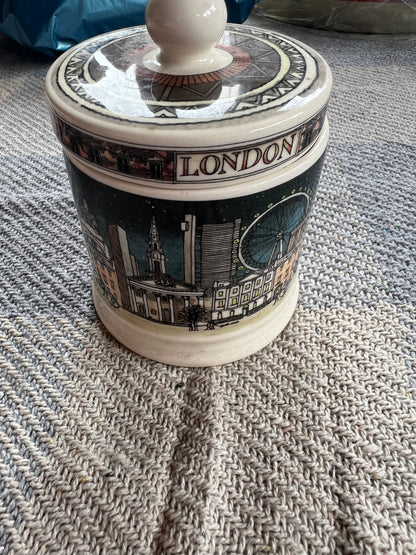 Emma Bridgewater London Candle