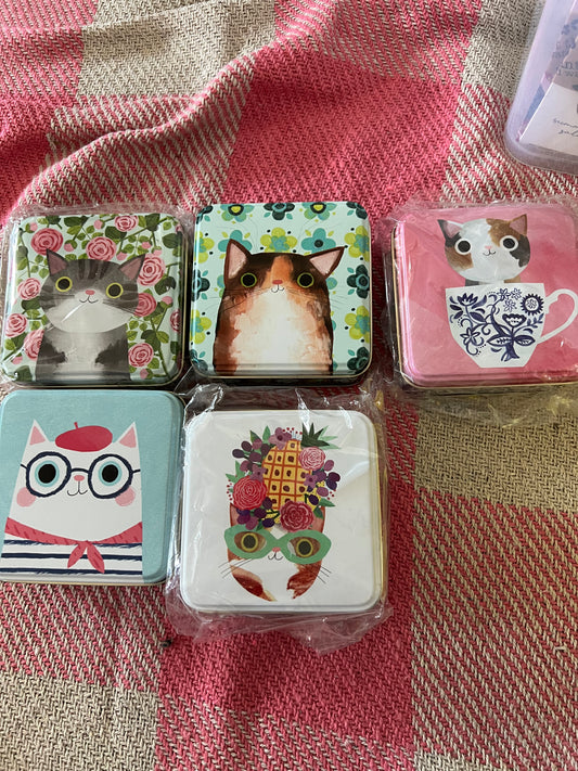 Planet Cat Pocket Tin
