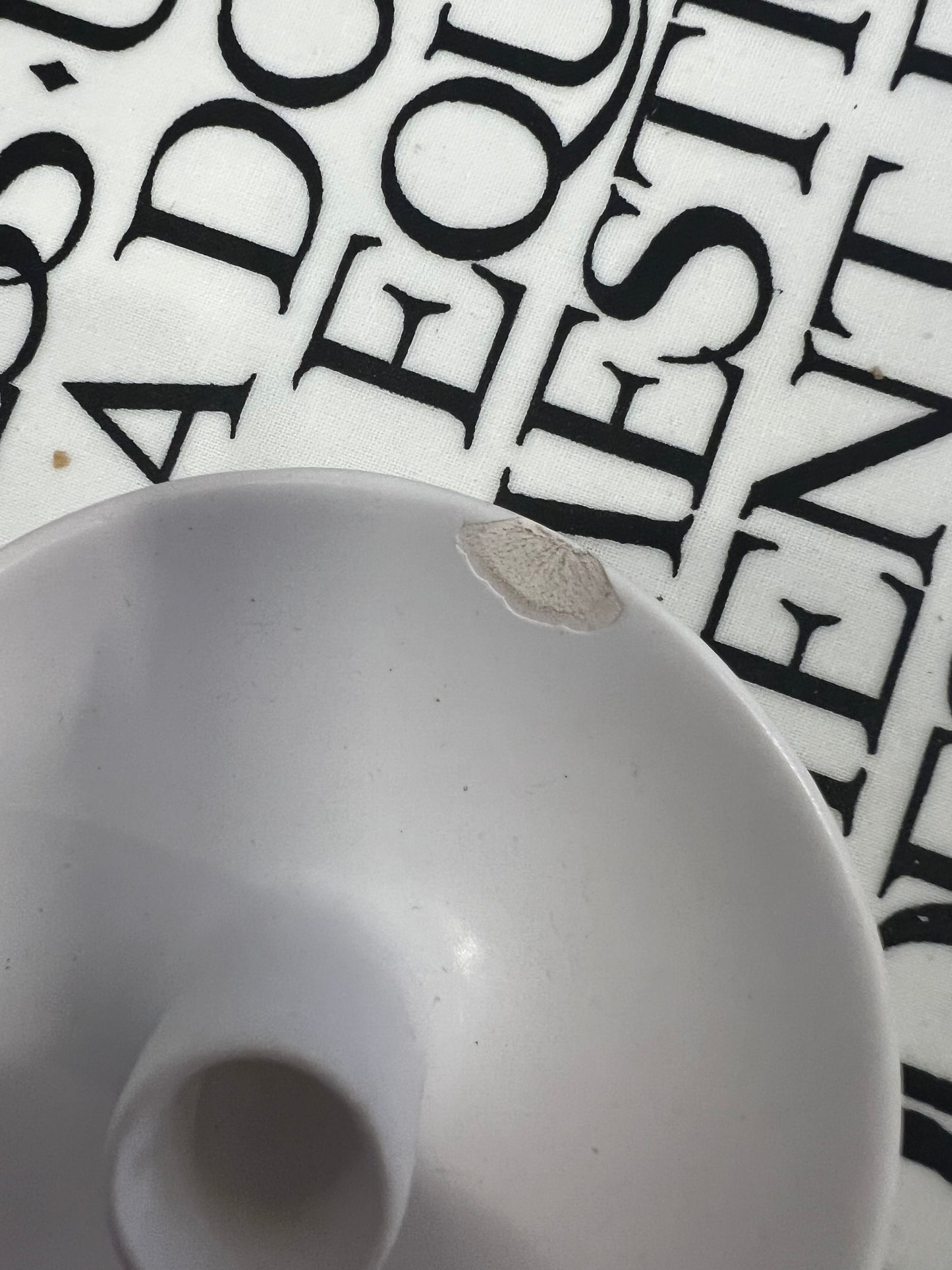 FAULTY St Eval Mini Candle Holder