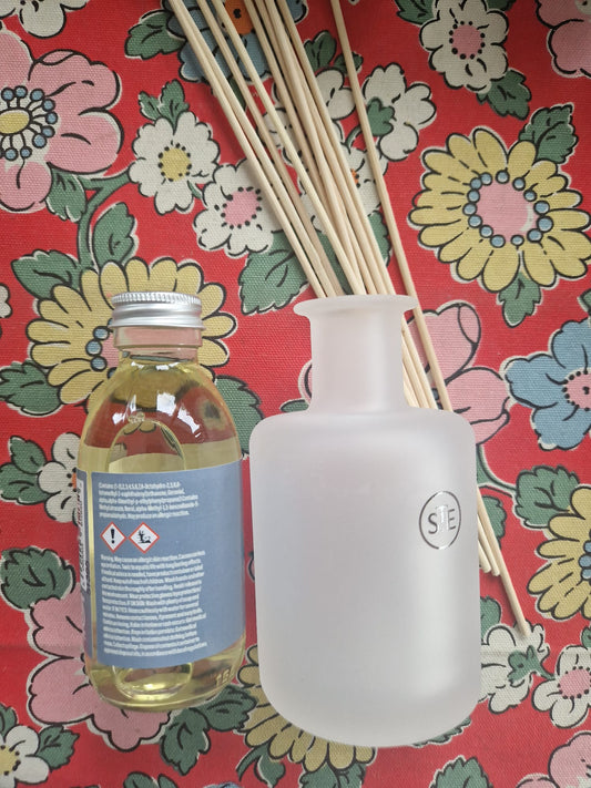 St Eval Reed Diffuser